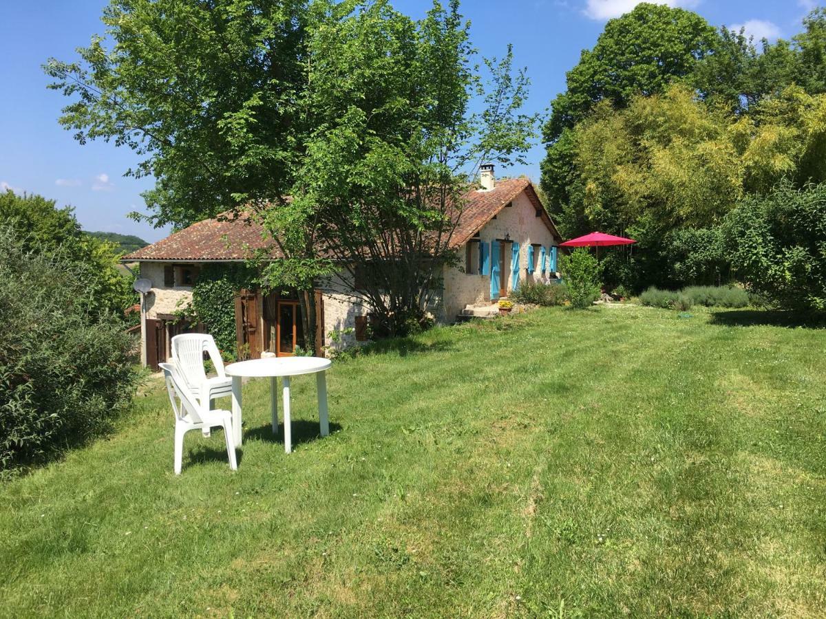 Katy'S Barn Saint-Aulaye-Puymangou Exterior foto